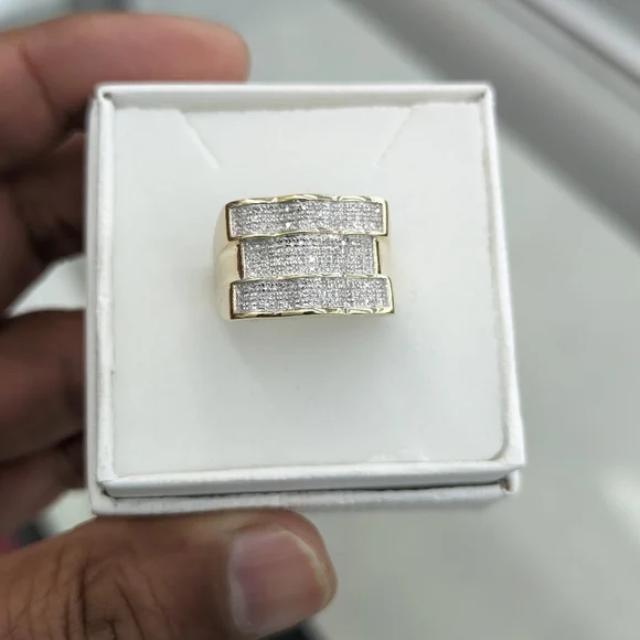 Real Natural Diamond 10kt Gold Ring For Men